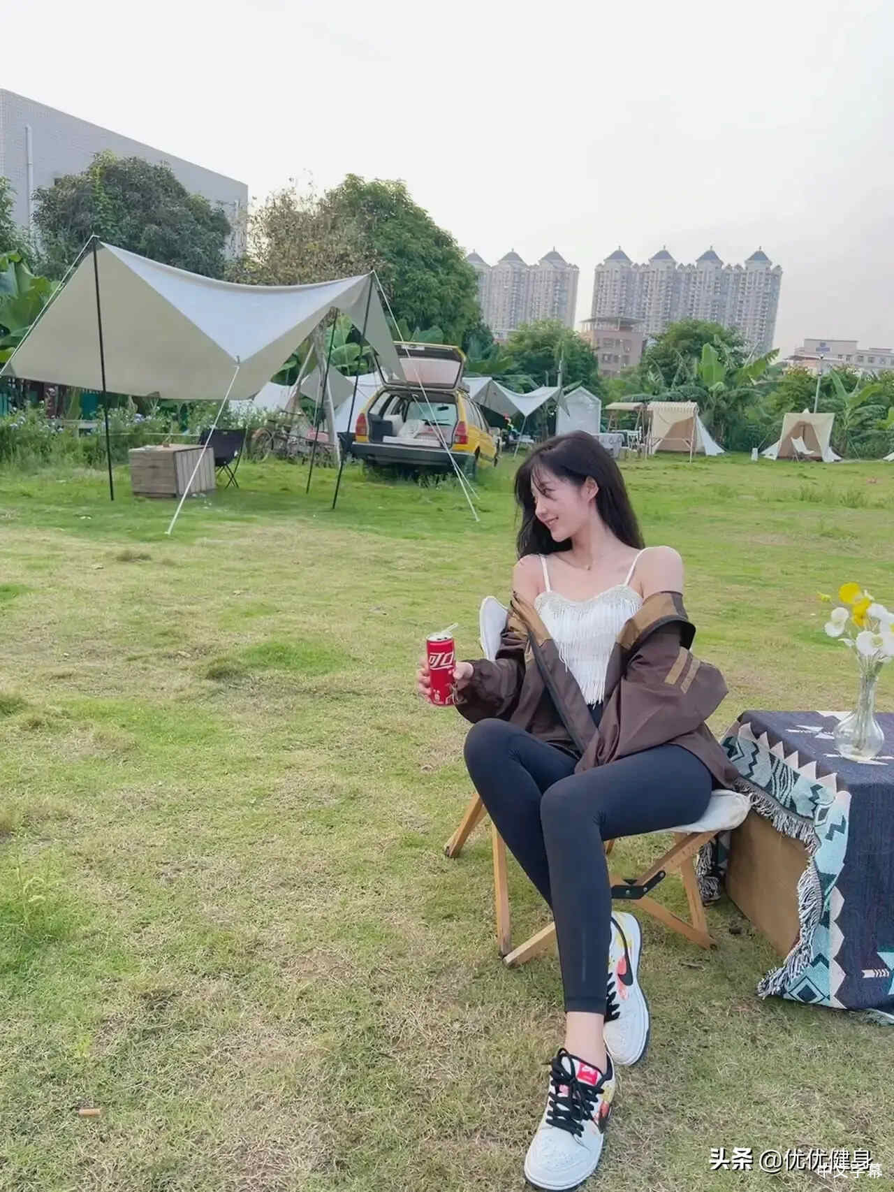 肯迪丝·埃里克森的作𴾏