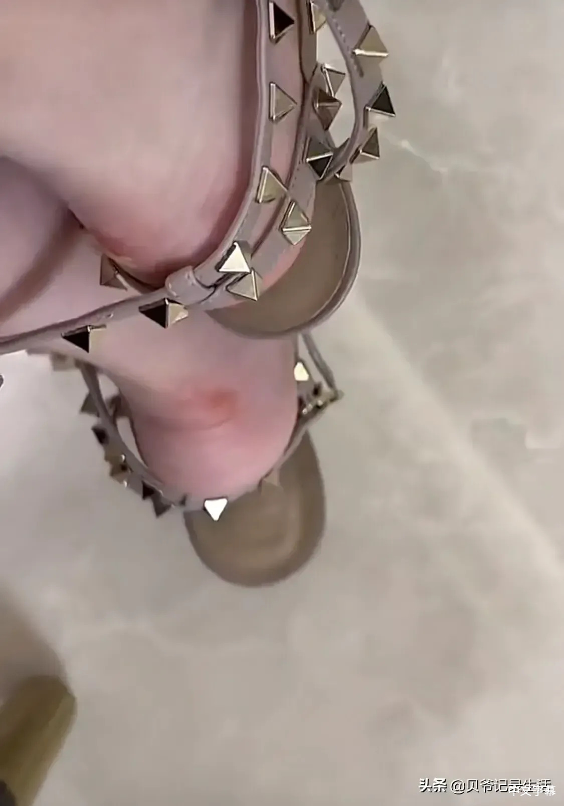 朱曼丽的作𴾎