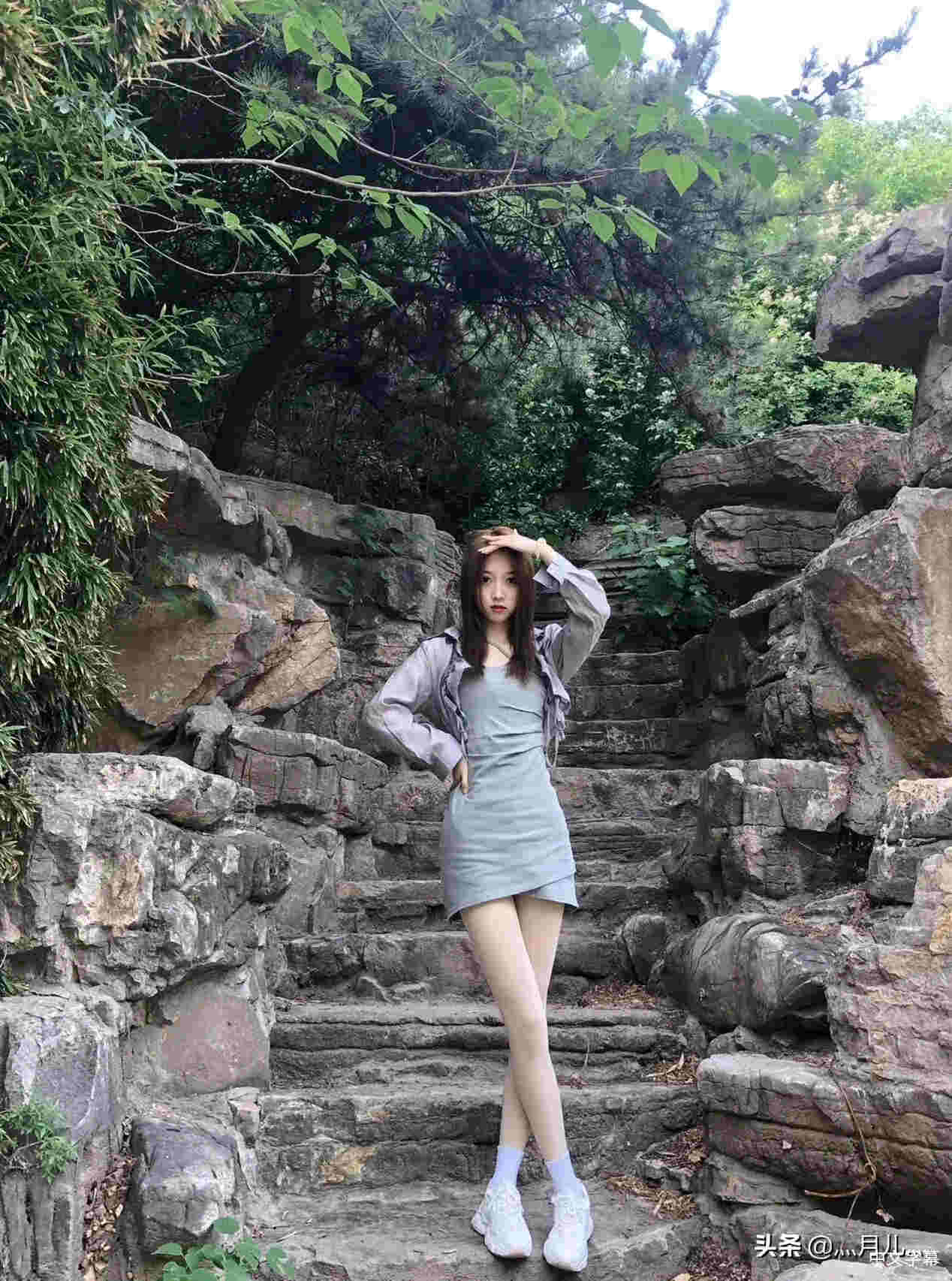杨明娜的作𴾌