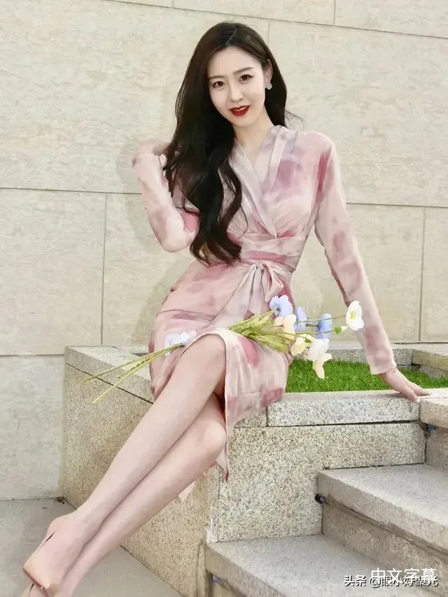 项偞婧的作𴾏