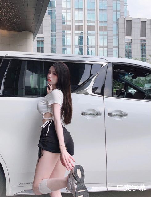梅丽莎·K的作𴾏