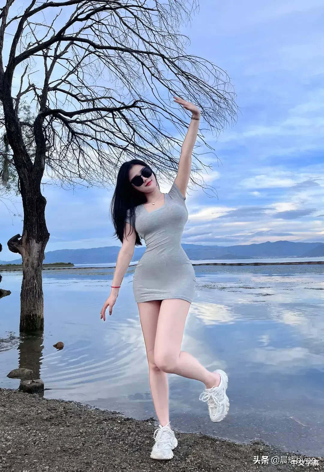李子峰的作𴾎