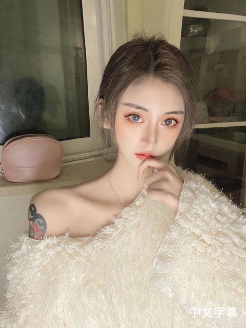 迈克尔·加·怀特的作𴾌