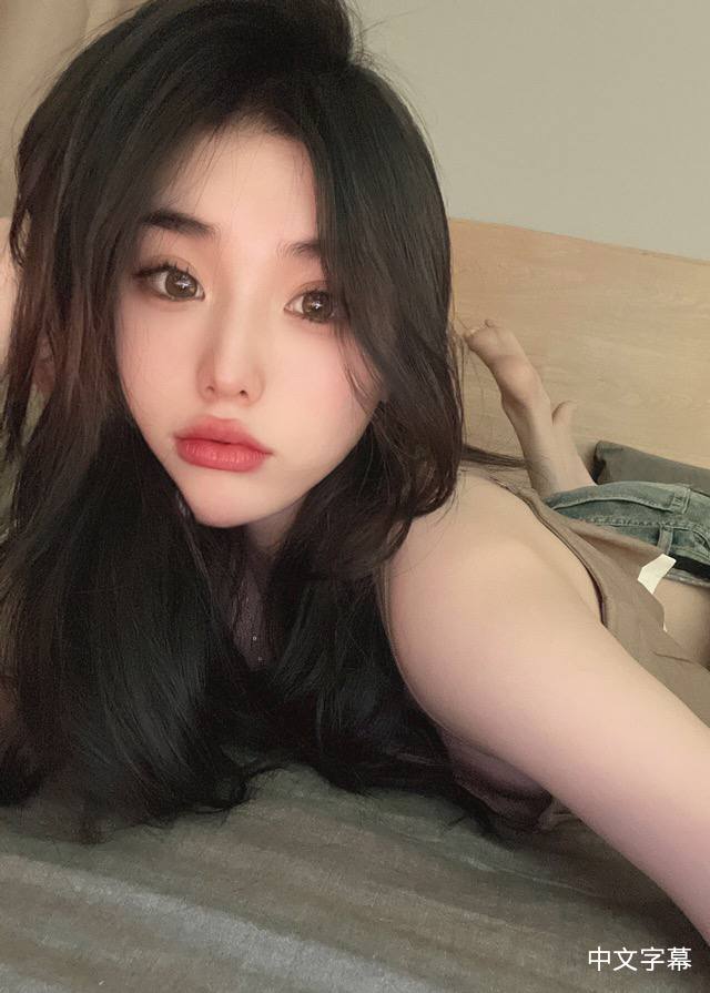 赵妮娜的作𴾍