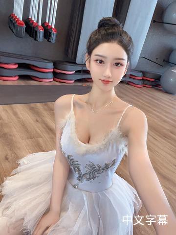 李晨浩的作𴾐