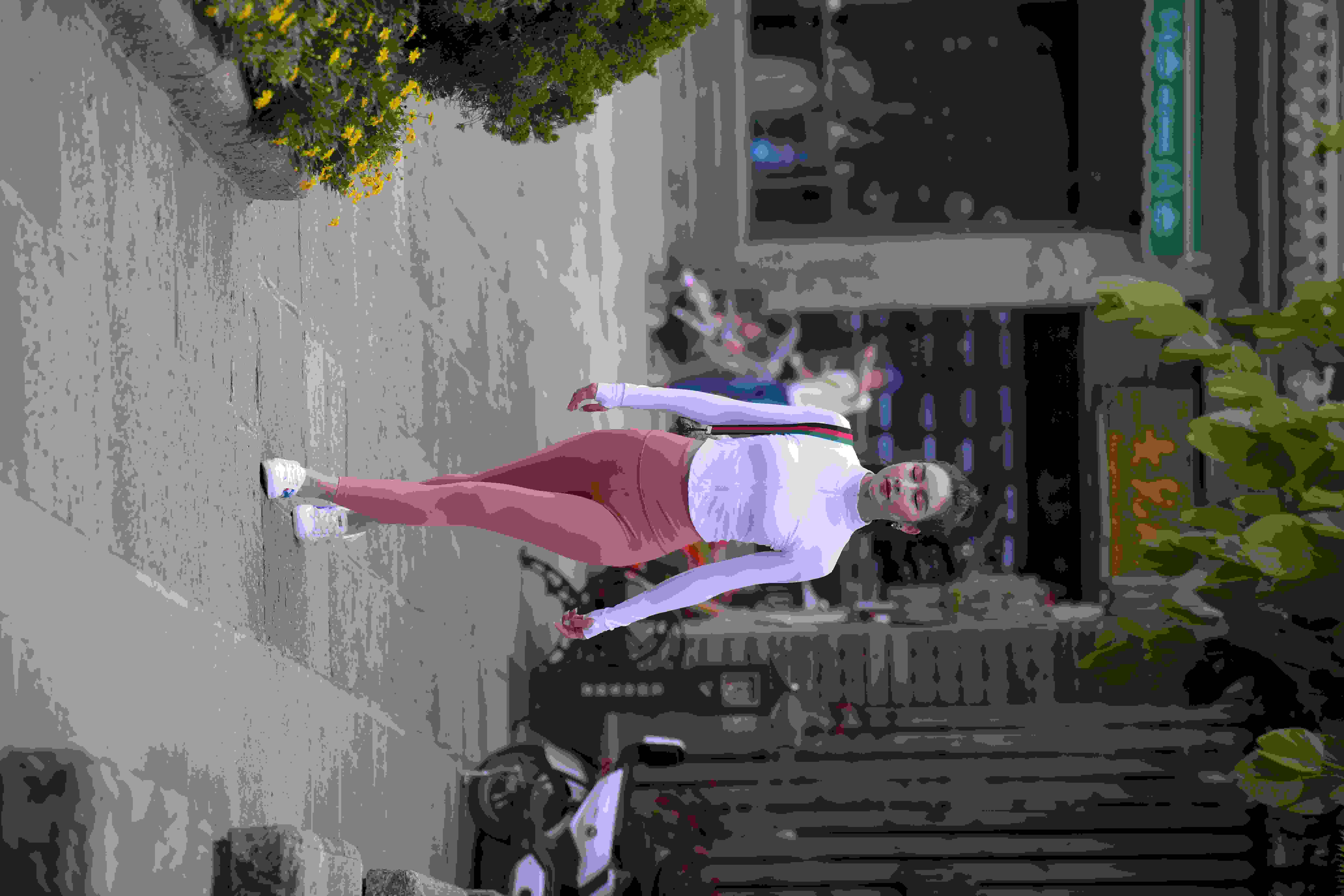 理查德·哈里斯的作𴾌