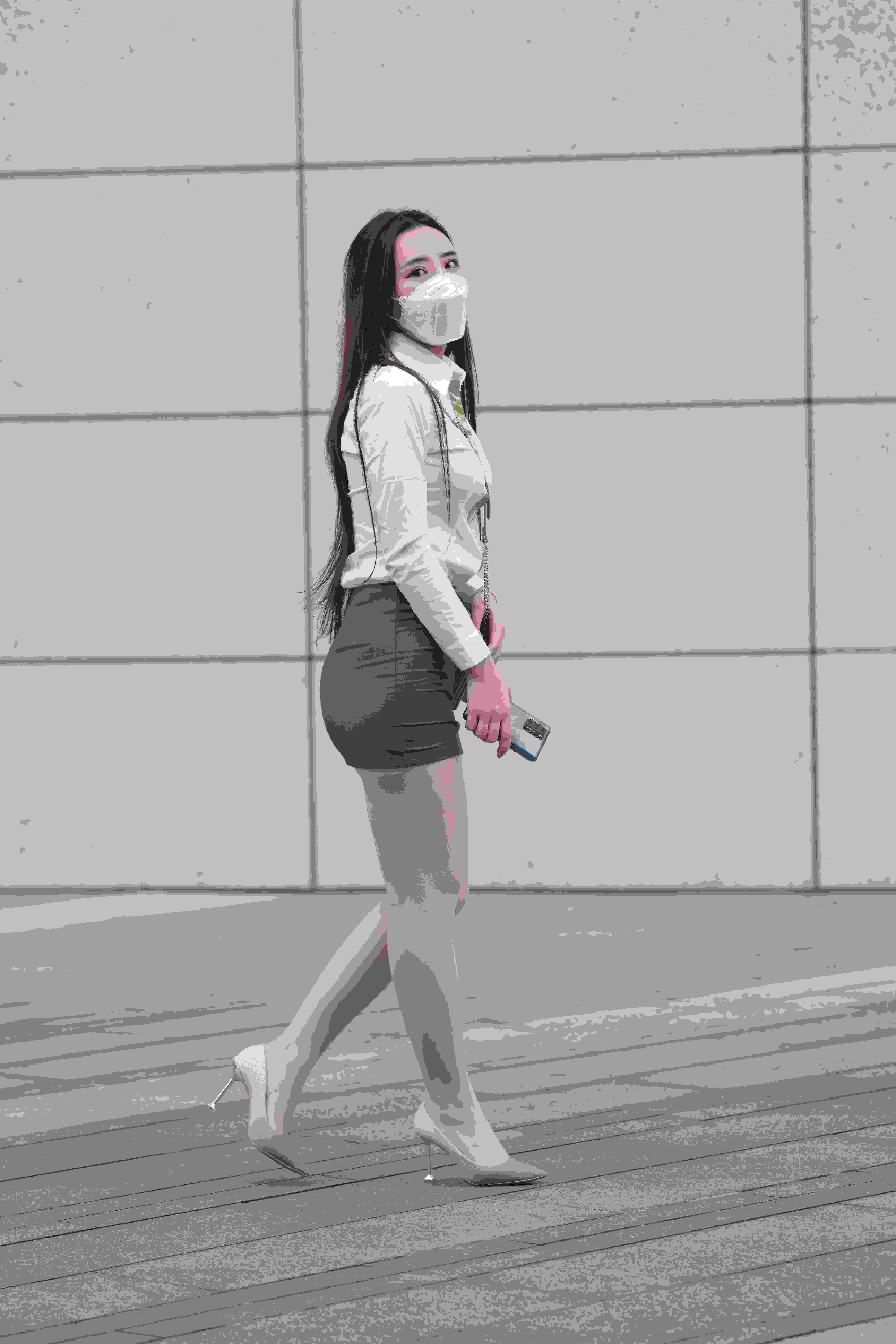 尼尔·马斯克尔的作𴾋