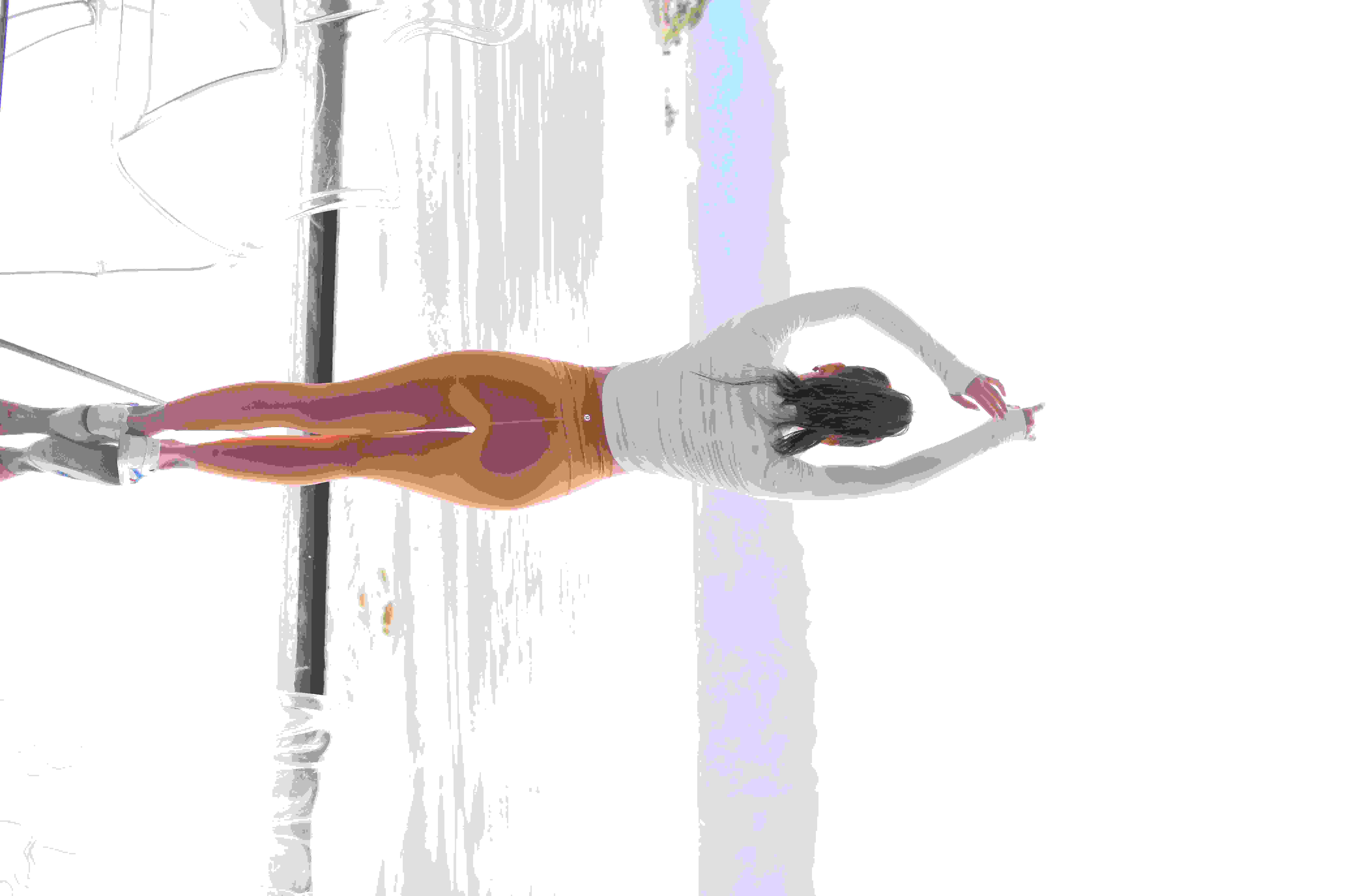 克里斯塔·巴科的作𴾎