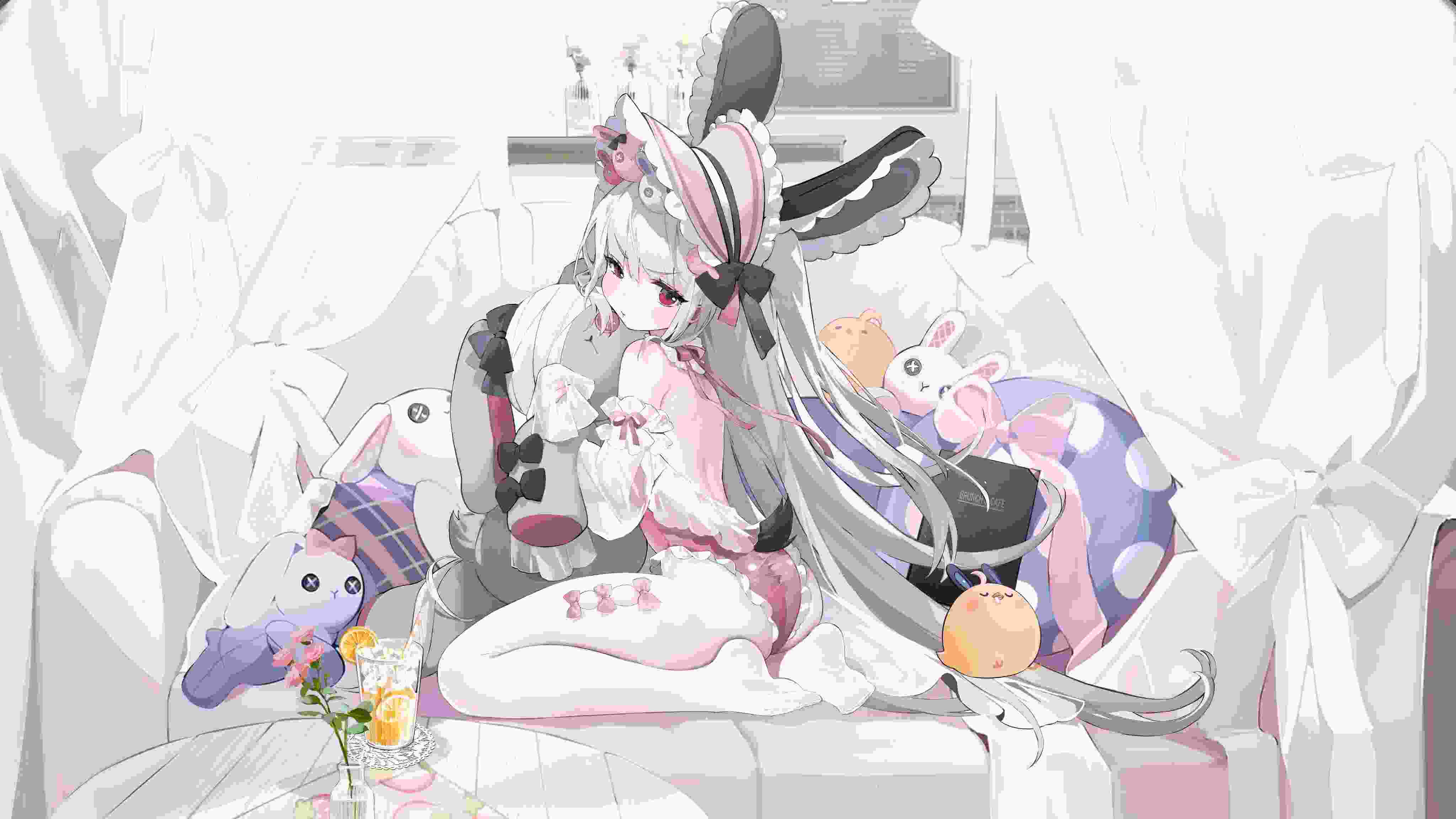 尤尔·瓦斯克斯的作𴾏