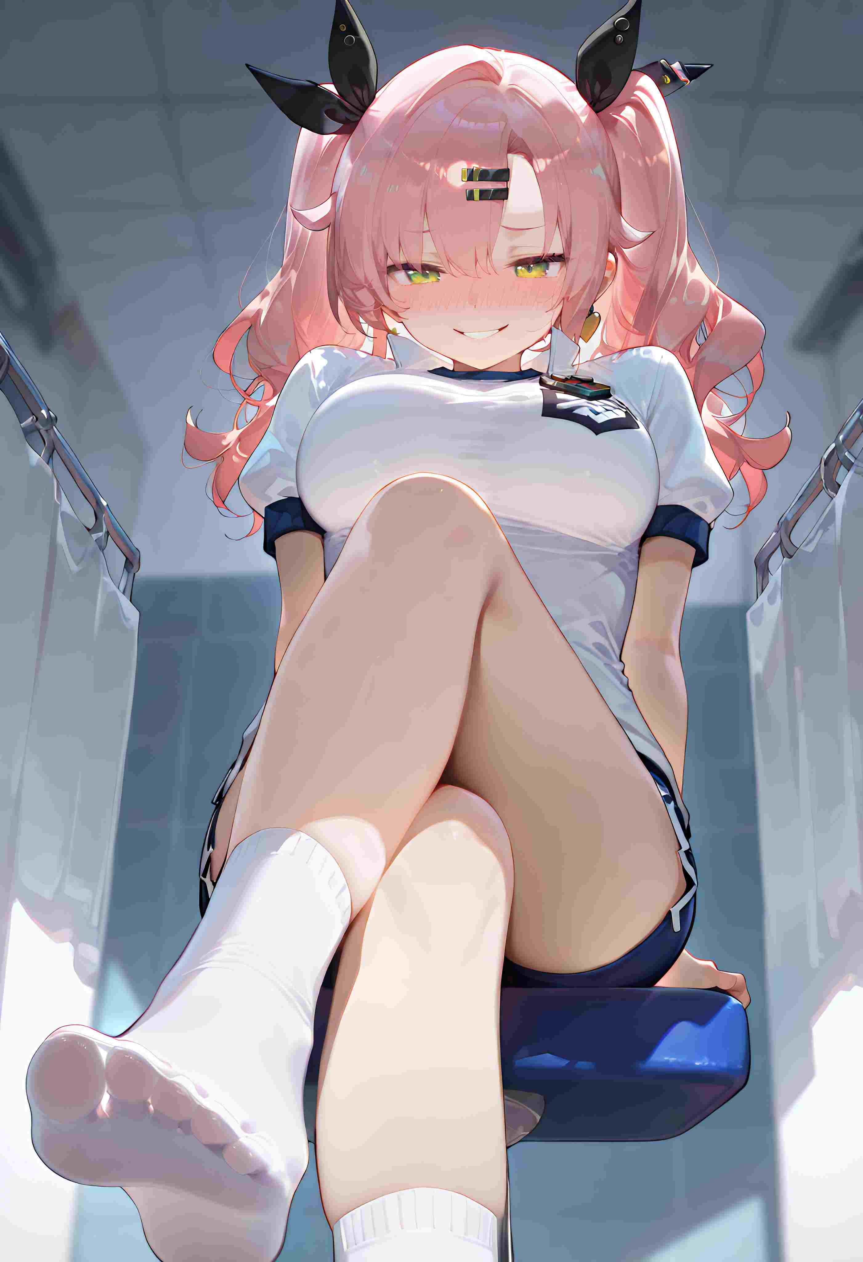 鲁斯·麦克卡比的作𴾏