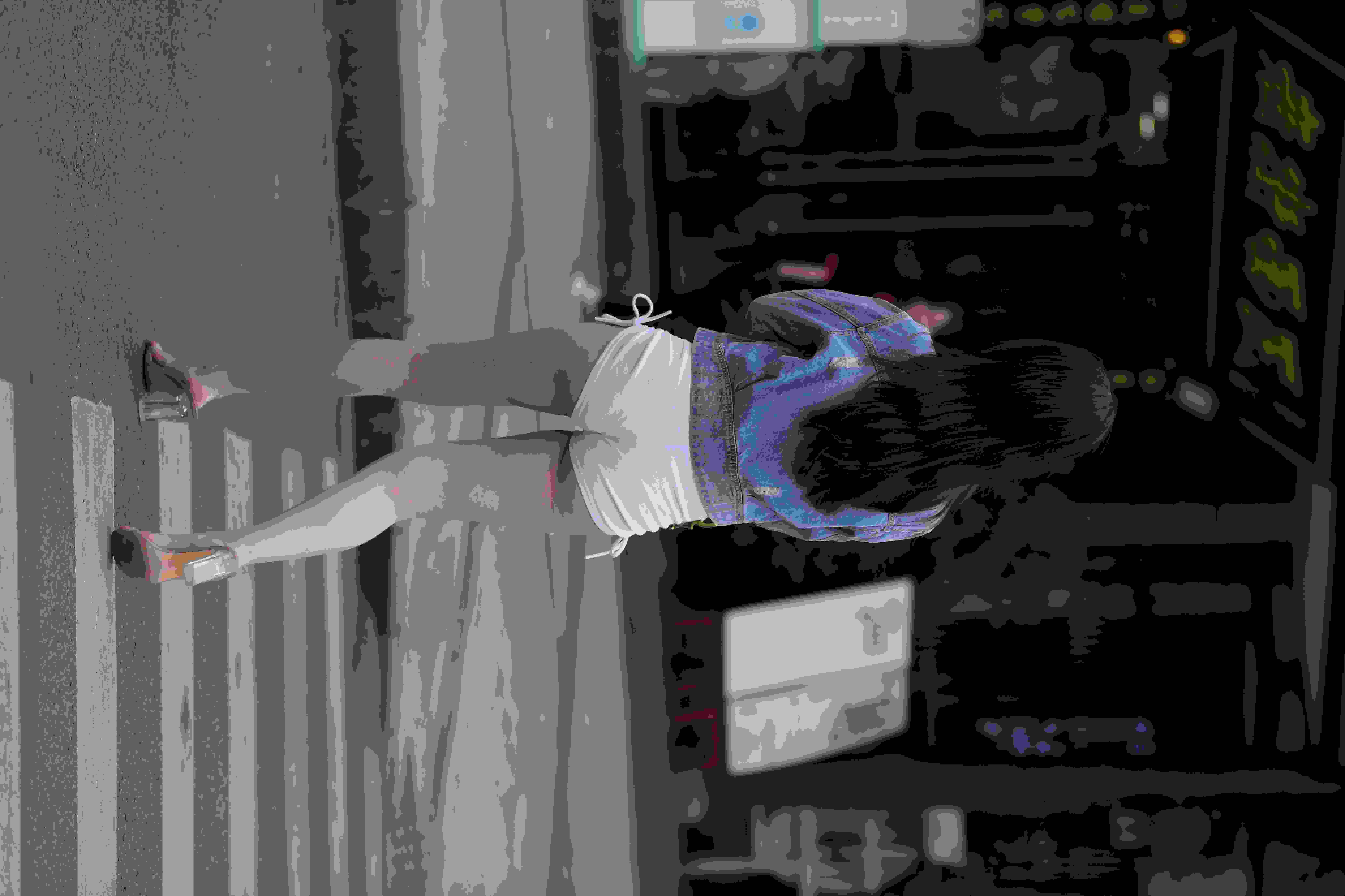 蔡蝶的作𴾐
