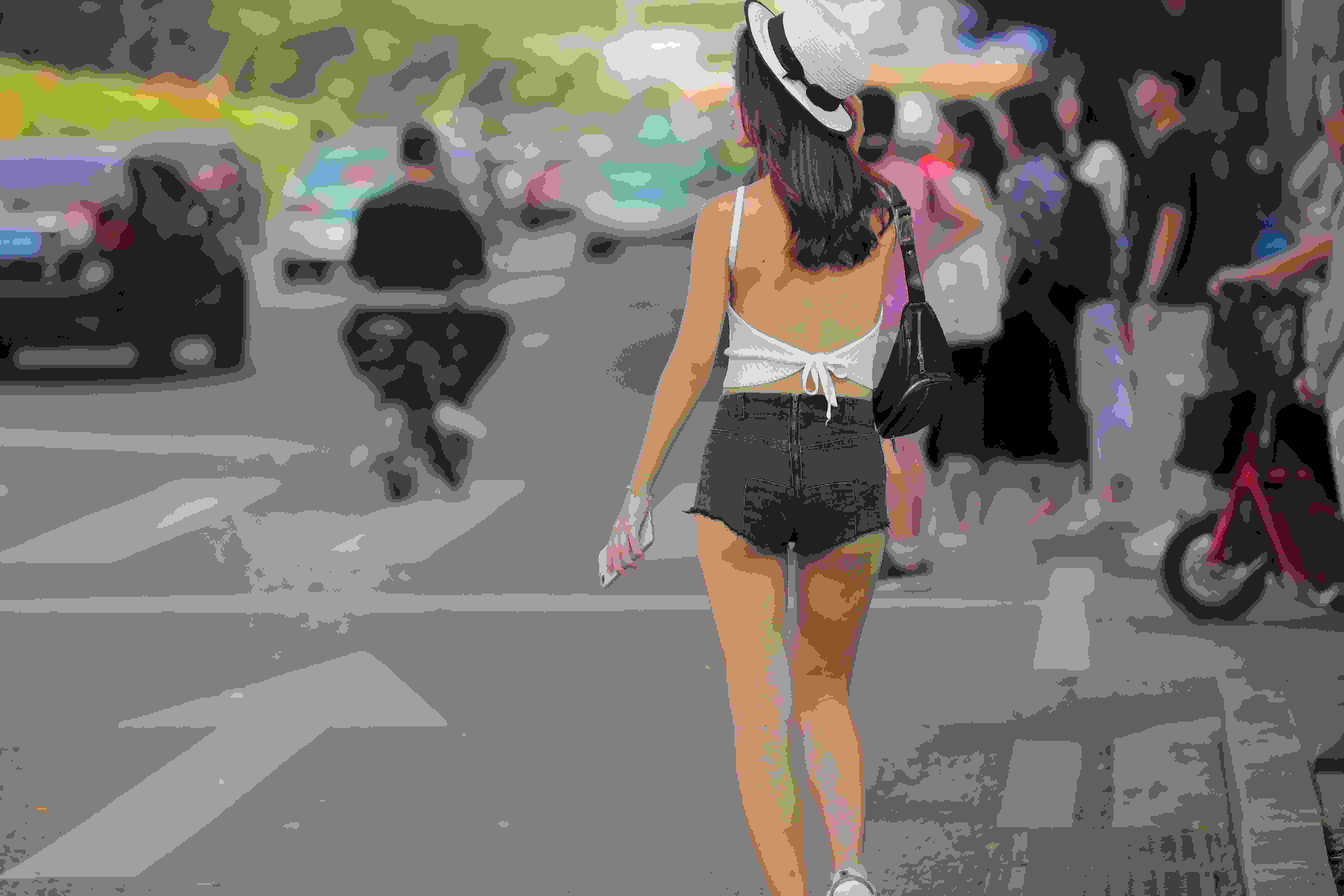 格奥尔基·热诺夫的作𴾏