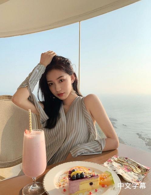 雷德利·斯科特的作𴾐